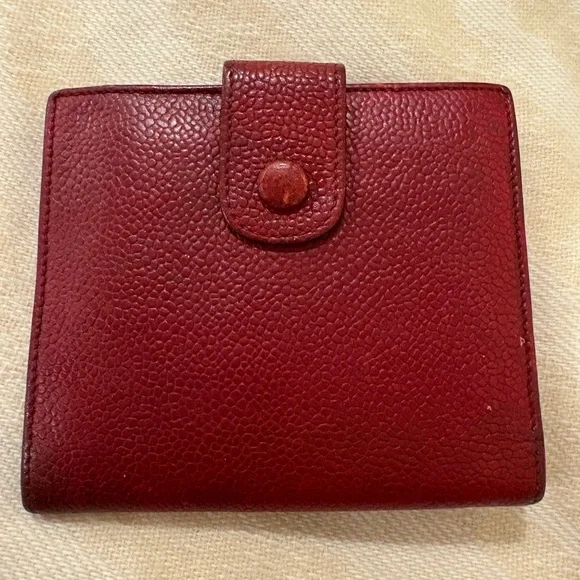 SOLD ❤️‍🔥 Vintage Chanel Caviar Leather Wallet • Burgundy Red Bifold CC Logo - Picture 2 of 10